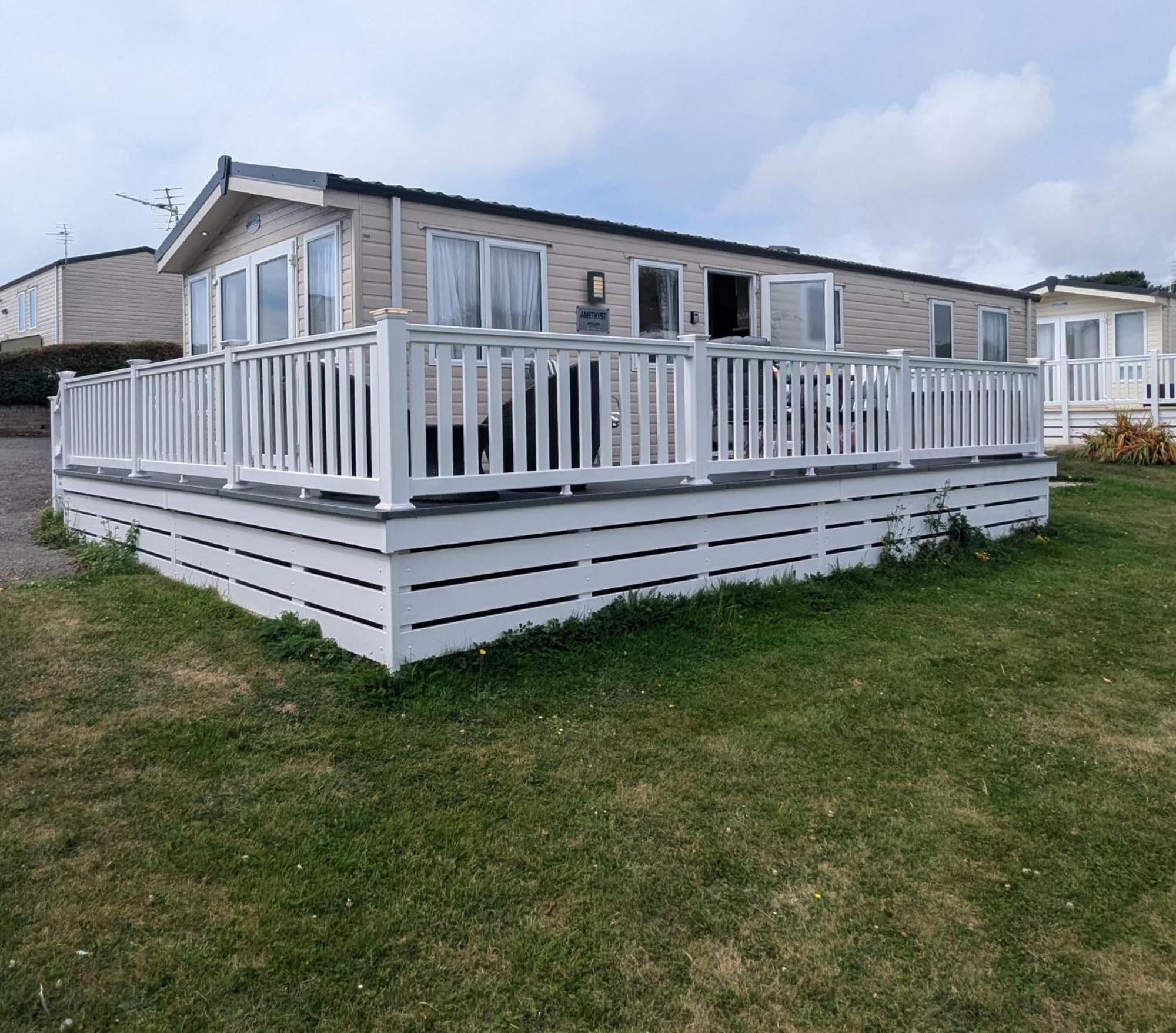 Lovely Bright And Airy Caravan On The 5 Star Shorefield Country Park Entertainment Passes Included ميلفورد أون سي المظهر الخارجي الصورة